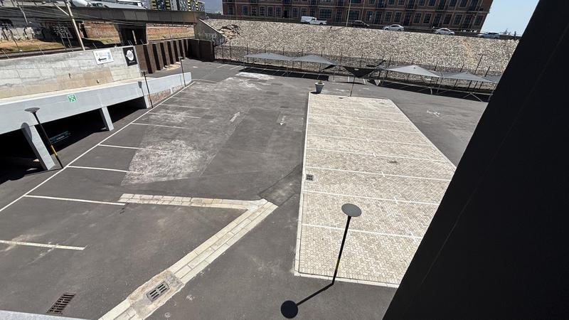 To Let commercial Property for Rent in Woodstock Western Cape